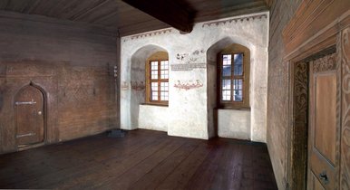 Spätgotische Bohlenstube im nordwestlichen Flügel der Burg Schönfels