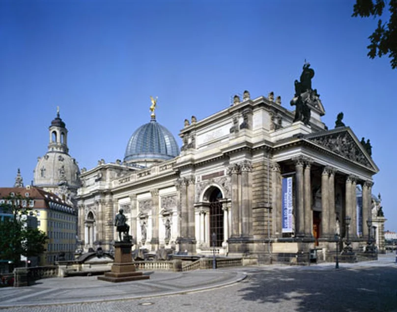 Kunsthalle im Lipsiusbau, Brülsche Terrasse