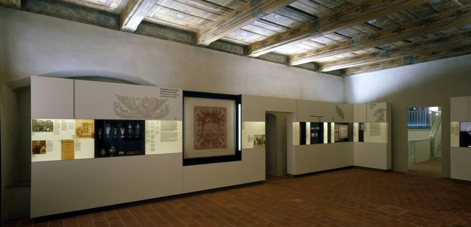 Der ehemalige Festsaal des Schönhofes als Ausstellungssaal