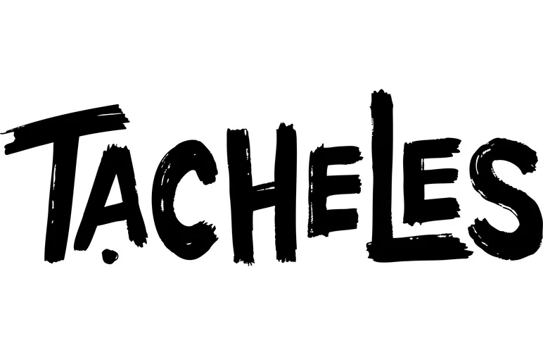 Wortmarke in Schwarz auf weißem Grund, die das Wort "Tacheles" in Graffiti-artigen Großbuchstaben bildet