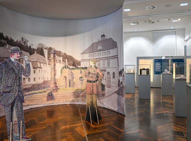 Blick in den Sonderausstellungsraum im Deutschen Uhrenmuseum Glashütte