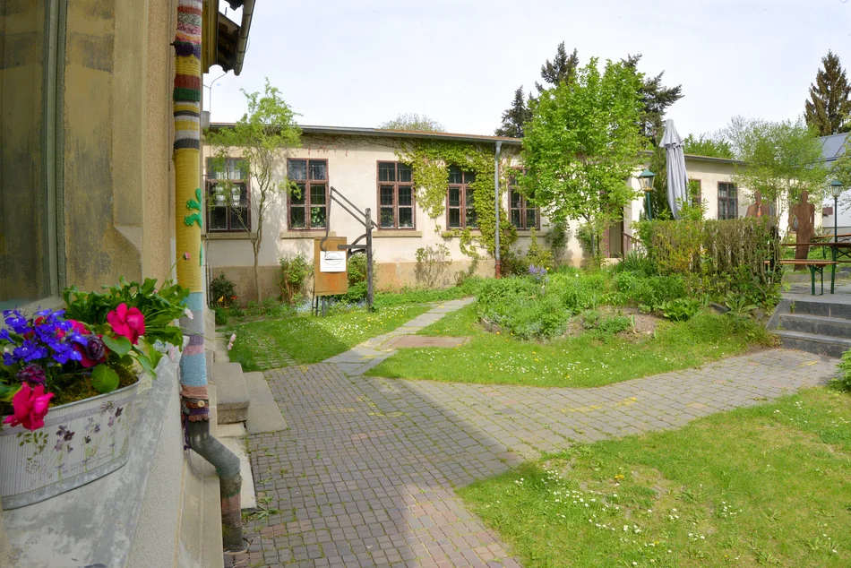 Schaustickerei Plauener Spitze