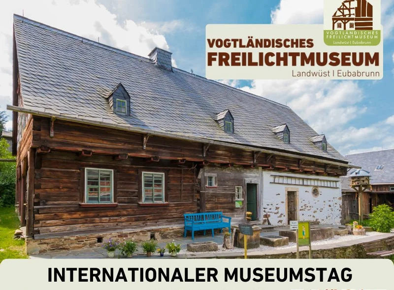 Blick in den historischen Museumshof des Freilichtmuseums im Markneukirchener Ortsteil Landwüst