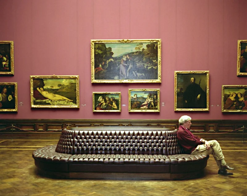 Blick in den Ausstellungsraum der Galerie Alte Meister im Semperbau