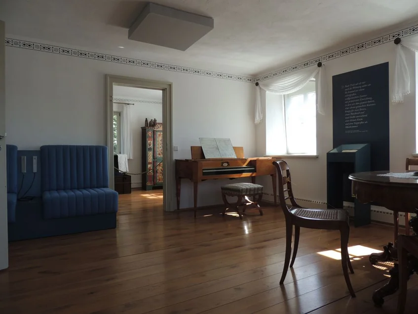 Blick in die rekonstruierten Wagnerräume im Lohengrinhaus