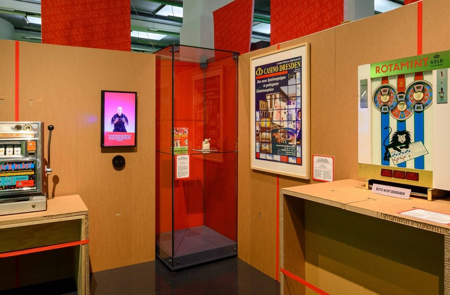 Ausstellungsansicht „Let’s play!“ Ausstellungsansicht „Let’s play!“